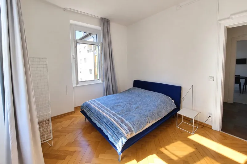 Appartamento 4,5 ristrutturato con due balconi e cucina abitabile, foto 9