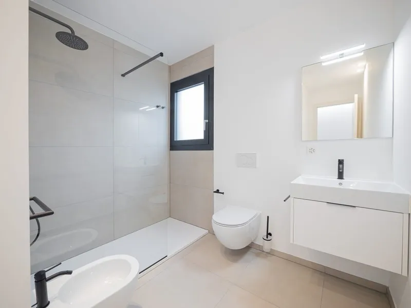 Moderno 2,5 con terrazza subito disponibile anche arredato, Foto 11