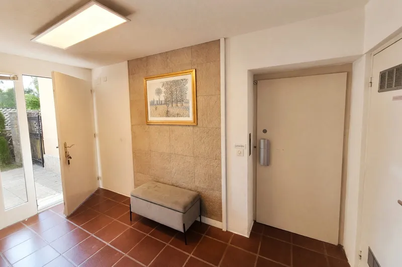Villa unifamiliare 5,5 vista lago con giardino e camino, Foto 3