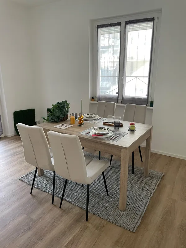 APPARTAMENTO 3.5 LOCALI INTERAMENTE ARREDATO, Foto 2