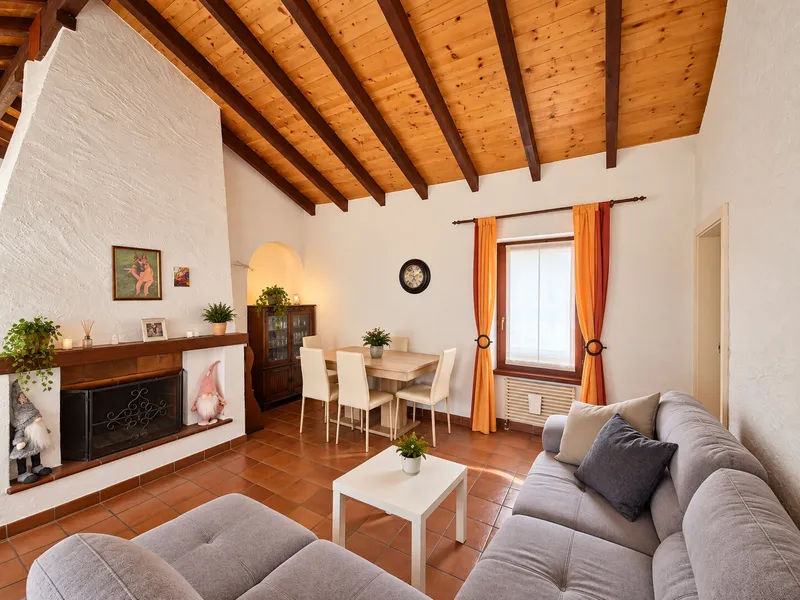 CARATTERISTICA CASA STORICA SU TRE LIVELLI A PURA, photo 11