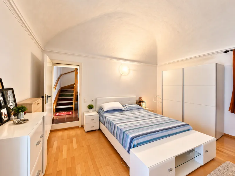 CARATTERISTICA CASA STORICA SU TRE LIVELLI A PURA, photo 6