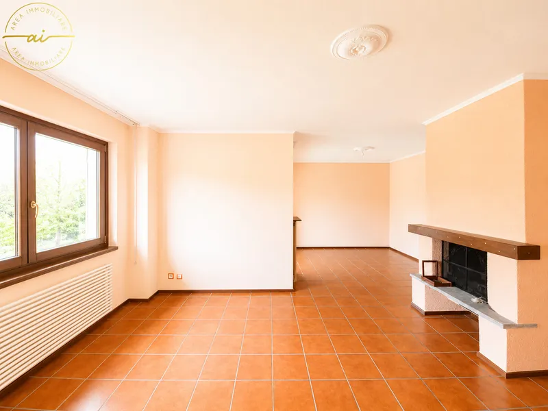 AMPIA CASA DI 5.5 LOCALI CON GIARDINO IN ZONA VERDE A STABIO, foto 5