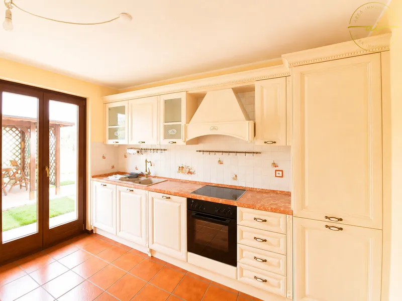 AMPIA CASA DI 5.5 LOCALI CON GIARDINO IN ZONA VERDE A STABIO, foto 8