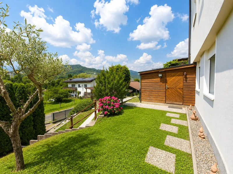 APPARTAMENTO DI 3.5 LOCALI CON AMPIO GIARDINO A DAVESCO, foto 6