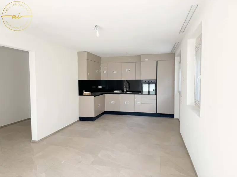 VILLA BIFAMILIARE DI NUOVA COSTRUZIONE CON DUE APPARTAMENTI, foto 10