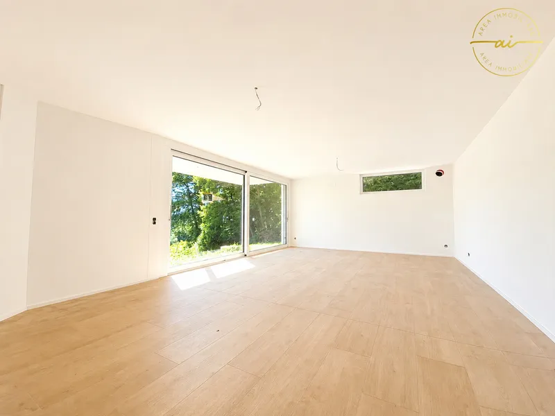 ESCLUSIVO 4.5 LOCALI CON GIARDINO E VISTA PANORAMICA, Foto 4