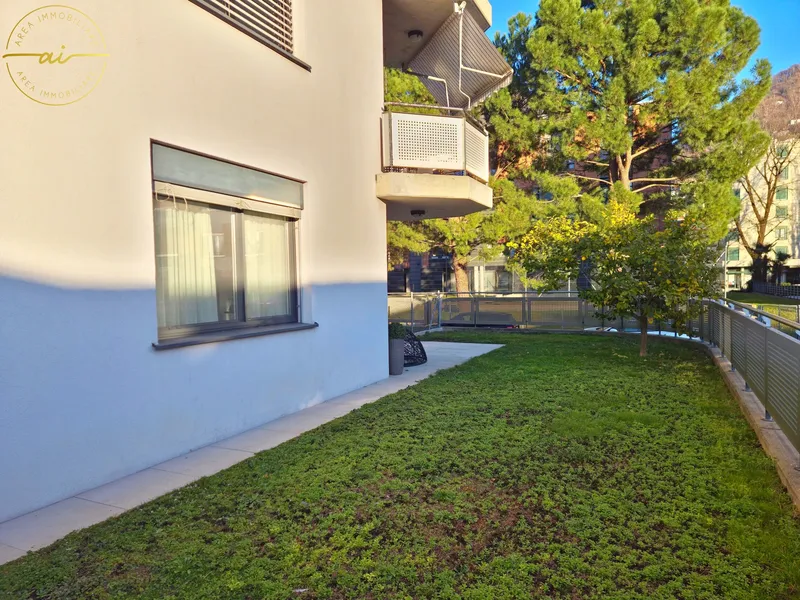 ELEGANTE E LUMINOSO 4.5 LOCALI CON GIARDINO PRIVATO, foto 6