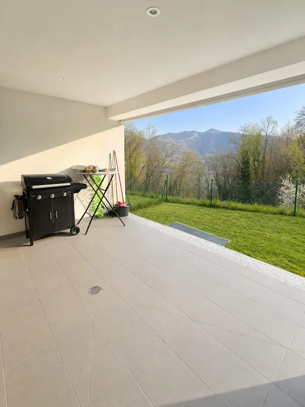 MODERNO 2.5 LOCALI CON GIARDINO E TERRAZZA A PEDRINATE, foto 4