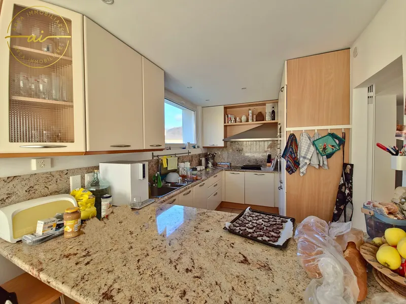 CASA INDIPENDENTE DI 5.5 LOCALI CON GIARDINO E SPAZI COMMERC, Foto 7