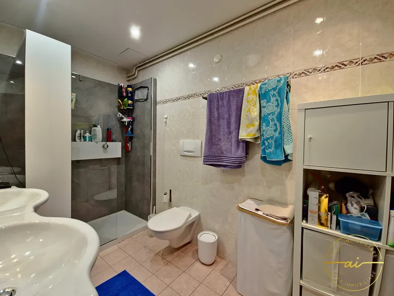 CASA INDIPENDENTE DI 5.5 LOCALI CON GIARDINO E SPAZI COMMERC, Foto 11