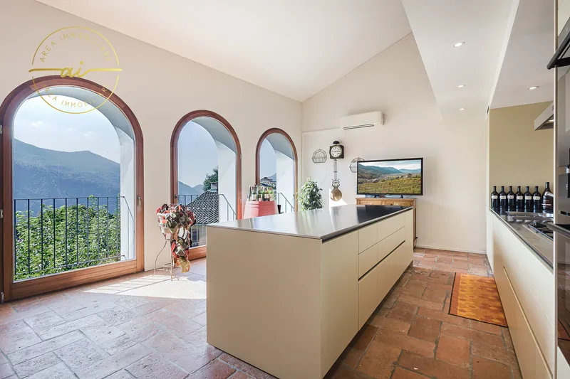 PRESTIGIOSO EDIFICIO CON 3 UNITÁ ABITATIVE INDIPENDENTI, Foto 9