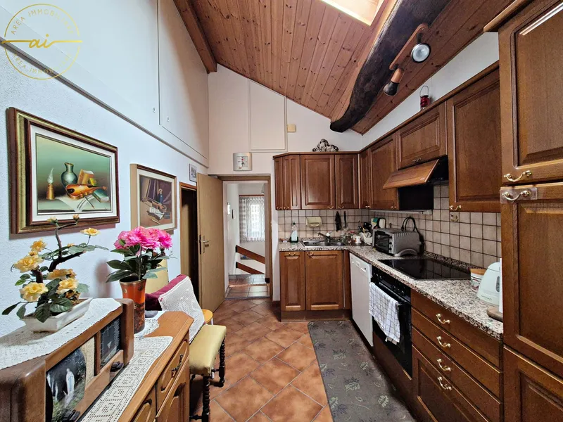 CASA PLURIFAMILIARE CON 3 APPARTAMENTI NEL CUORE DI RIVERA, Foto 6