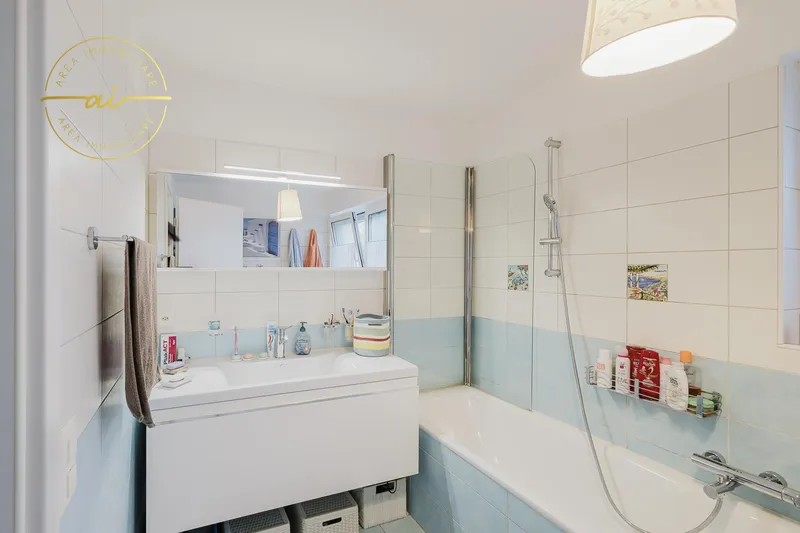 MODERNO APPARTAMENTO DI 4.5 LOCALI CON AMPIO GIARDINO PRIVAT, photo 7