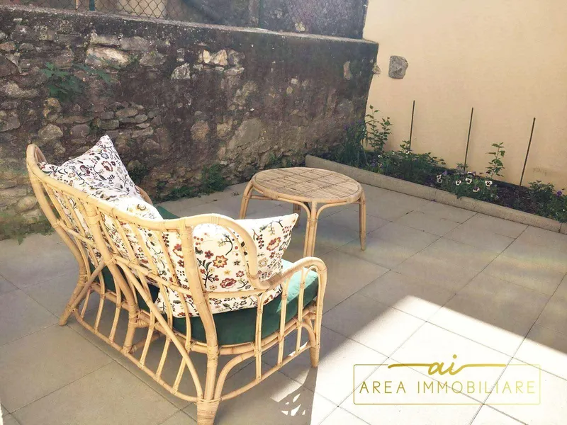 AMPIO E MODERNO 2.5 LOCALI CON CORTILE PRIVATO, photo 7