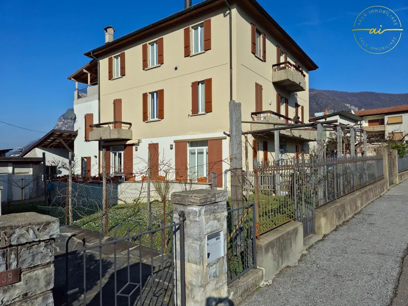APPARTAMENTO DI 4 LOC CON AMPIA TERRAZZA COPERTA A MENDRISIO, photo 2