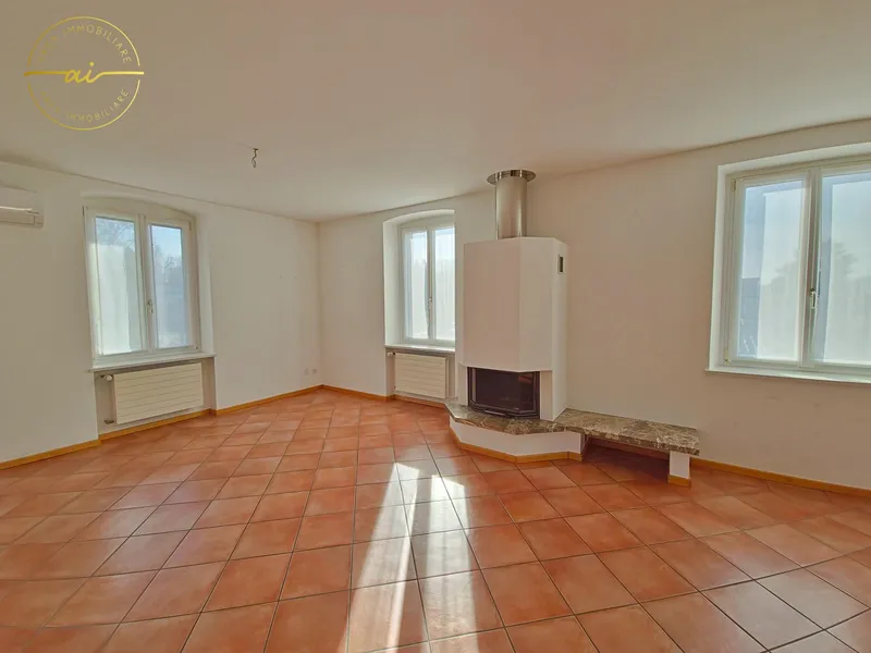 APPARTAMENTO DI 4 LOC CON AMPIA TERRAZZA COPERTA A MENDRISIO, photo 3