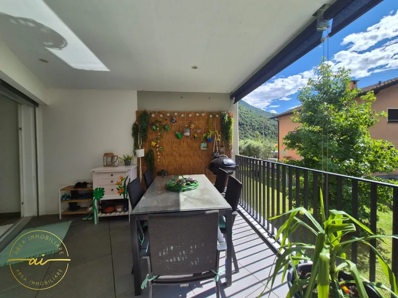 MODERNO APPARTAMENTO 3.5 LOCALI CON GIARDINO A LUMINO, foto 5