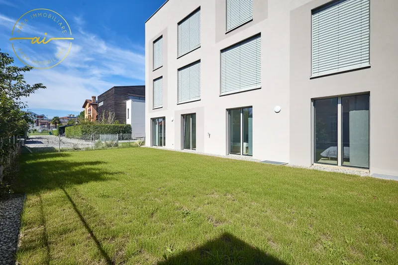 SPAZIOSO 4.5 LOCALI CON GIARDINO IN ELEGANTE RESIDENZA, foto 7