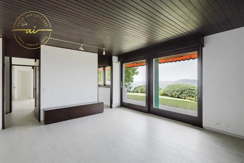 PRESTIGIOSA VILLA BIFAMILIARE CON PISCINA E AMPI SPAZI, Foto 10