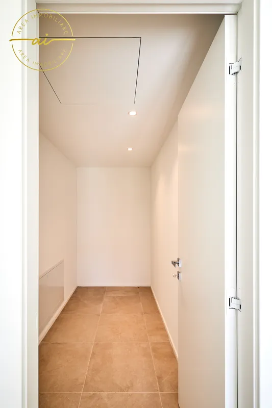 ELEGANTE 2.5 LOCALI DI NUOVA COSTRUZIONE CON GIARDINO, foto 12