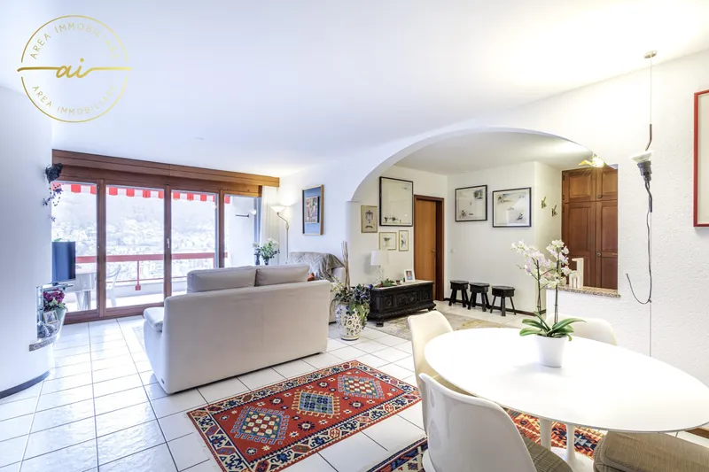 APPARTAMENTO 4.5 LOCALI CON TERRAZZE E VISTA LAGO – PORZA, photo 7