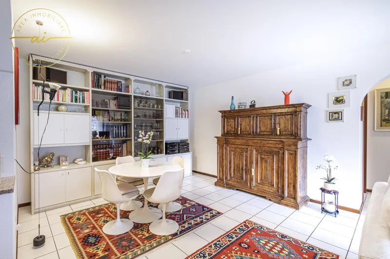 APPARTAMENTO 4.5 LOCALI CON TERRAZZE E VISTA LAGO – PORZA, photo 4