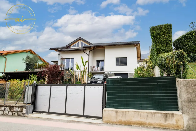 AMPIA CASA UNIFAMILIARE CON GIARDINO A MORBIO INFERIORE, foto 13