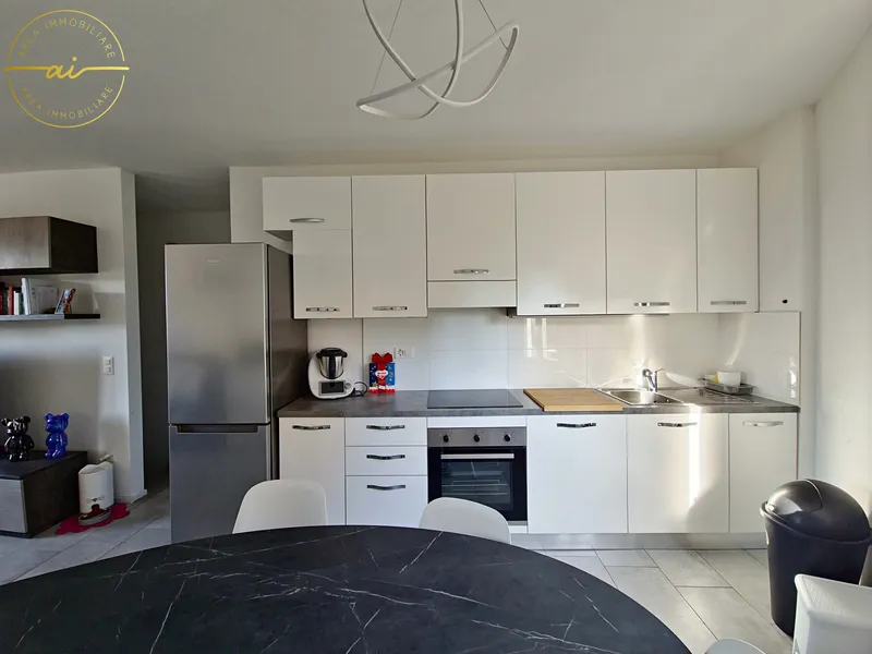 MODERNO APPARTAMENTO 3.5 LOCALI A MORBIO INFERIORE, foto 2