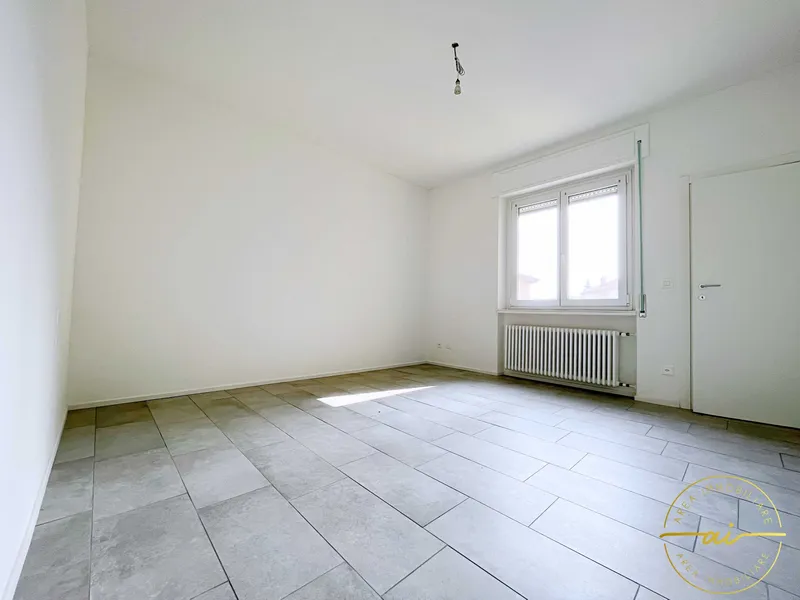 MODERNO APPARTAMENTO 2.5 LOCALI A MORBIO INFERIORE, foto 2