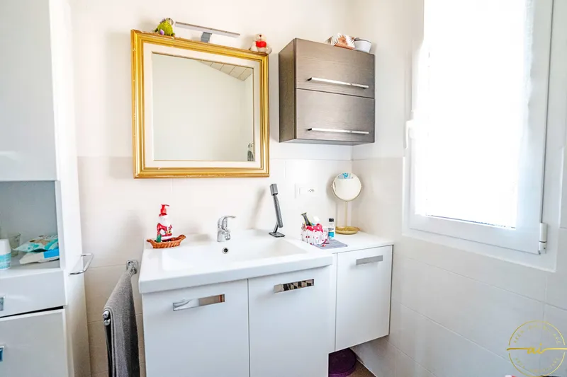 APPARTAMENTO 2.5 LOCALI DUPLEX INDIPENDENTE A LIGORNETTO, Foto 7