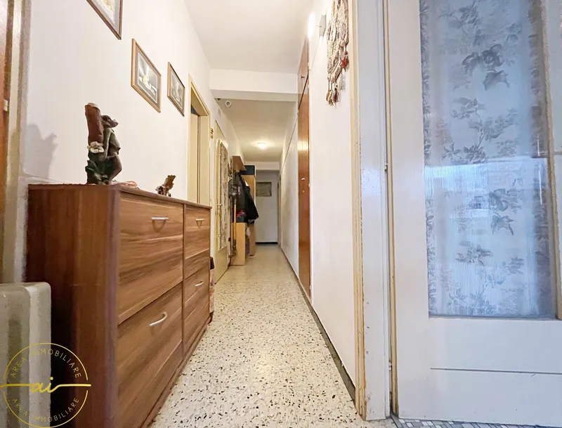 APPARTAMENTO 4 LOCALI CON MERAVIGLIOSA VISTA LAGO, foto 6