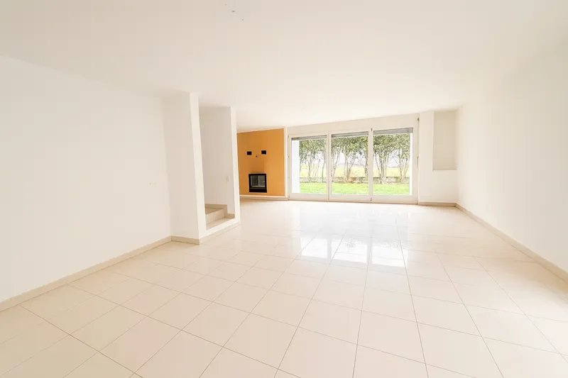 BRIONE SOPRA MINUSIO – CASA INDIPENDENTE CON PISCINA, foto 2