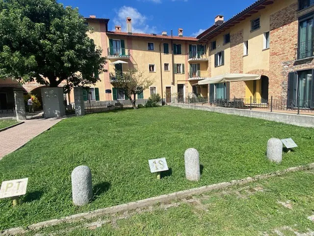 COMODO 2.5 LOCALI RISTRUTTURATO IN RUSTICO TOSCANO A STABIO, foto 4