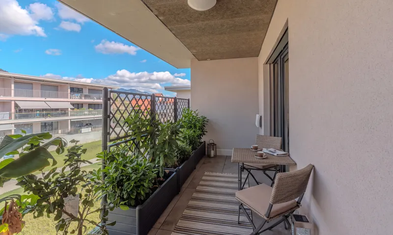 ELEGANTE E MODERNO 4.5 LOCALI ALL'ULTIMO PIANO A BALERNA, foto 4