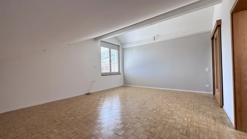 AFFITTASI ACCOGLIENTE 2.5 LOCALI ULTIMO PIANO A CANOBBIO, Foto 3