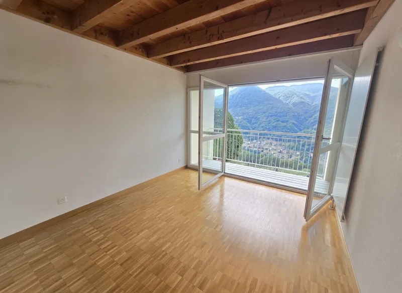 BELLA CASA A SCHIERA DI 4.5 LOCALI NEL VERDE A MONTEGGIO, foto 5