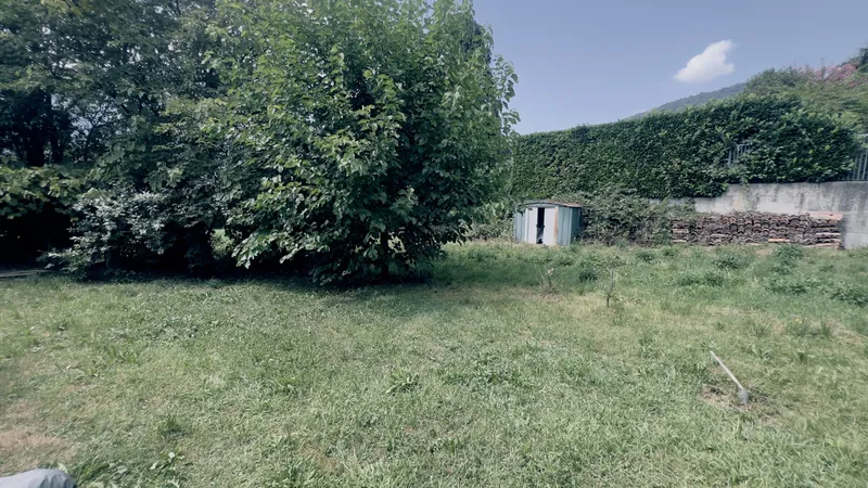 TERRENO CON LICENZA APPROVATA PER 4 VILLE A PONTE CAPRIASCA, foto 2