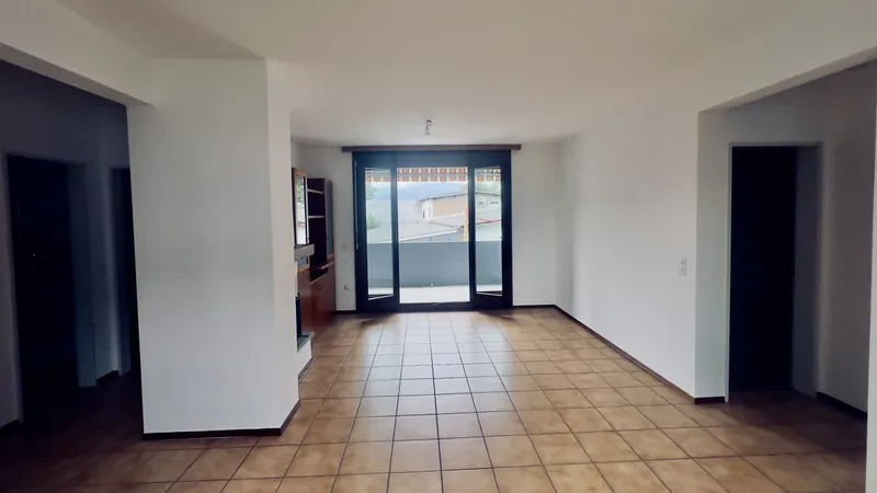 4.5 LOCALI CON POSTO AUTO A POCHI PASSI DAL LIDO DI AGNO, foto 5