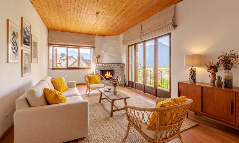 GRANDE CASA BIFAMILIARE 5.5 LOCALI CON VISTA LAGO A CUGNASCO, foto 2