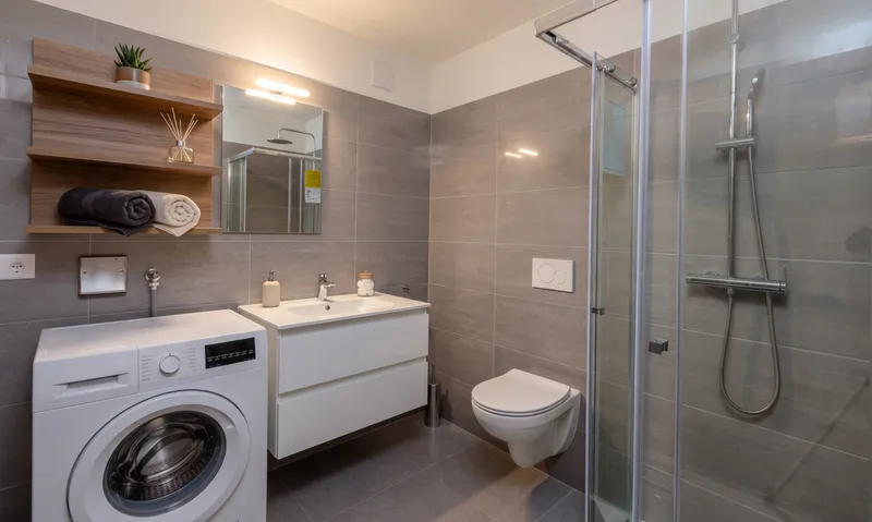 RESIDENZA SECONDARIA - TRILOCALE RISTRUTTURATO A BISSONE, foto 4