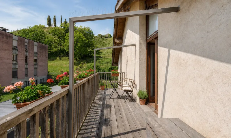 AFFITTASI ATTICO 5.5 LOCALI DI CHARME ARREDATO A MAGLIASO, foto 2