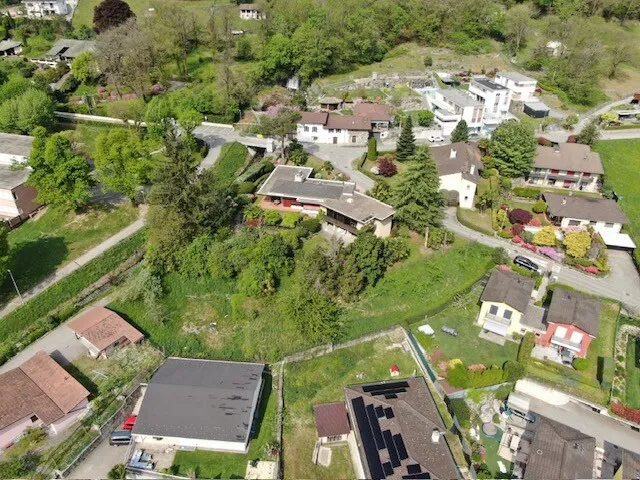 AMPIO TERRENO EDIFICABILE CON PROGETTO APPROVATO A MEZZOVICO, foto 2