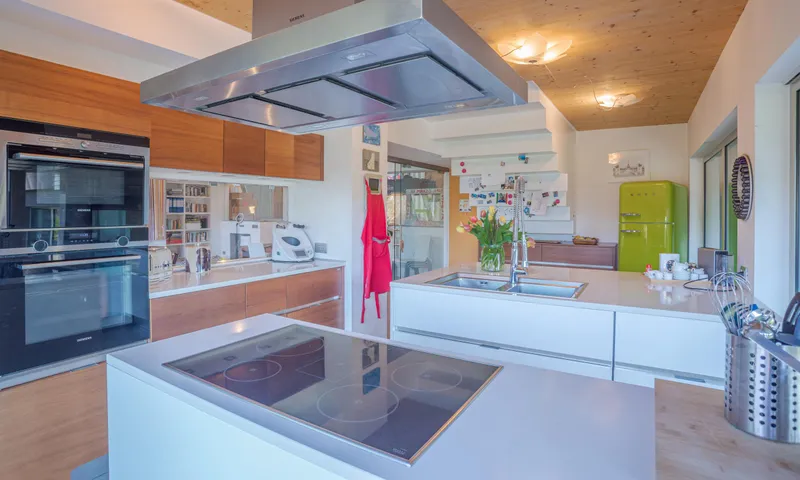 IN ESCLUSIVA - VILLA 6.5 LOCALI CON PISCINA A NOVAZZANO, Foto 4
