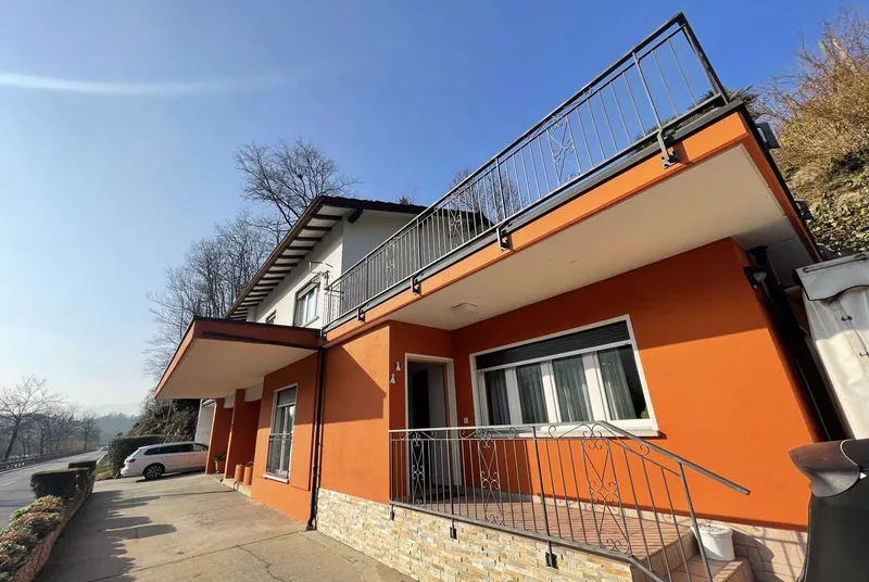 A REDDITO - CASA BIFAMILIARE CON TERRENO A PONTE CREMENAGA, foto 8