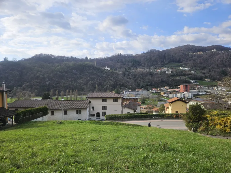 TERRENO EDIFICABILE DI 1000 MQ CON VISTA APERTA A BARBENGO, Foto 4