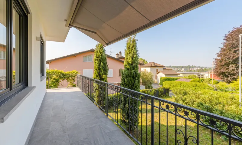 GRANDE CASA BIFAMILIARE 9 LOCALI CON AMPIO TERRENO A RANCATE, foto 5
