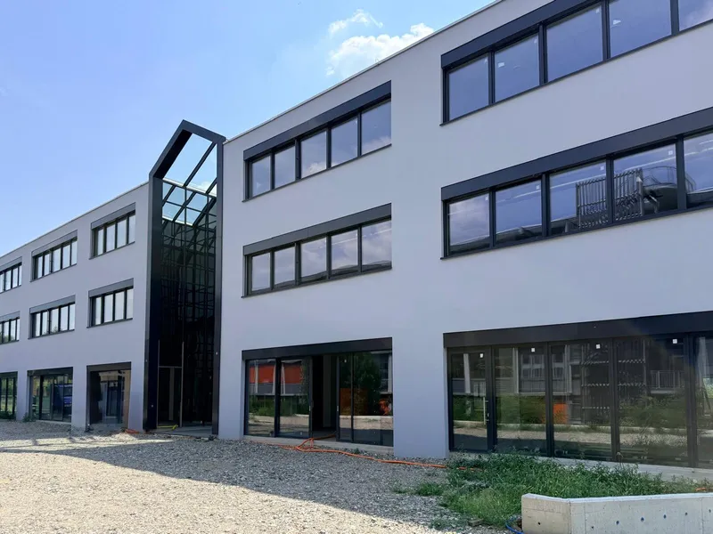 NUOVO SPAZIO ARTIGIANALE/COMMERCIALE MODULABILE A MENDRISIO, Foto 3