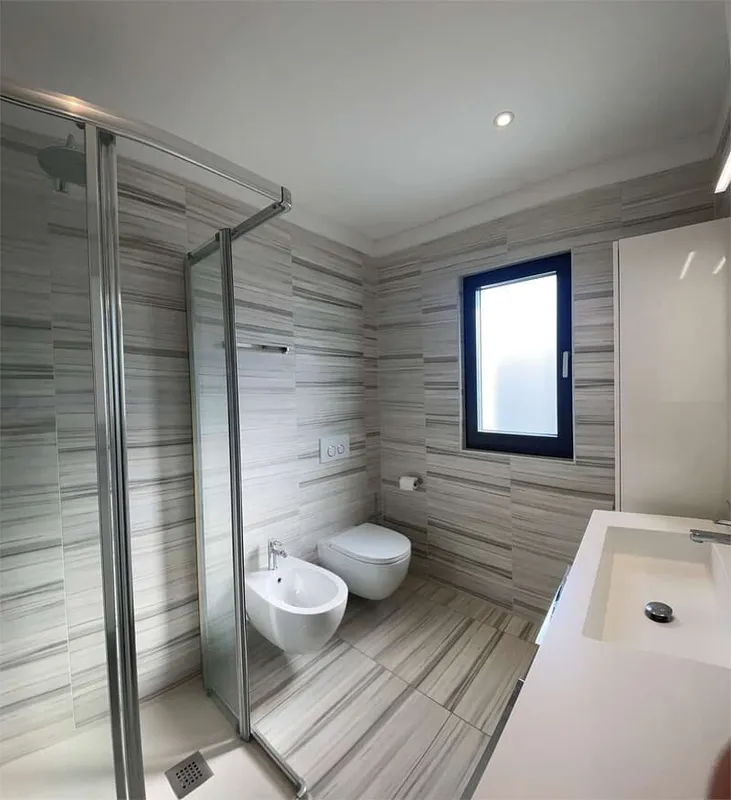 MAGNIFICA VILLA DI 9 LOCALI CON GIARDINO A CADEMPINO, foto 9