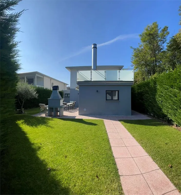 MAGNIFICA VILLA DI 9 LOCALI CON GIARDINO A CADEMPINO, foto 10